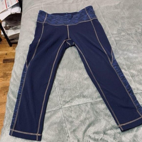 ATHLETA Womens Leggings Space Dye Splits REVELATION Capri Crop Blue Size XS - Picture 2 of 5